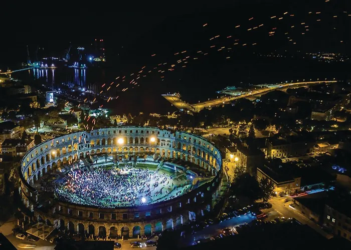 1 Bedroom Stunning In Διαμέρισμα *