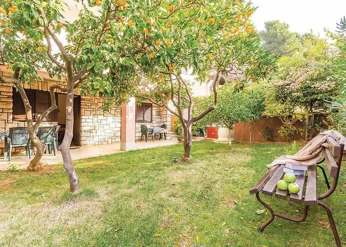 1 Bedroom Stunning In